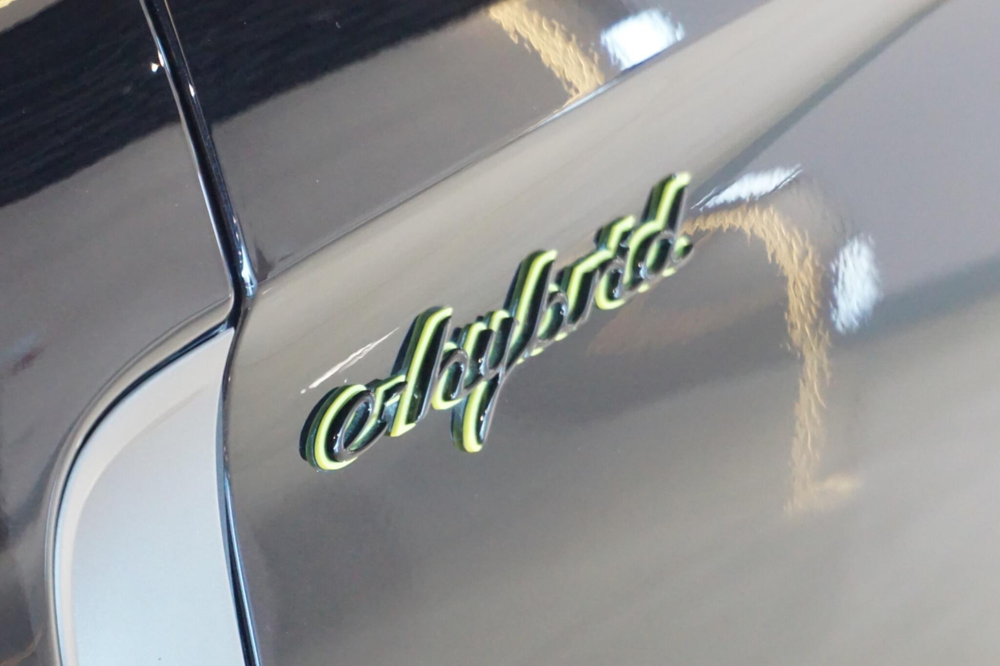 Porsche Panamera 2.9 V6 E-Hybrid 17.9kWh 4 Platinum Edition Sport Turismo 5dr Petrol Plug-in Hybrid PDK 4WD Euro 6 (s/s) (462 ps)